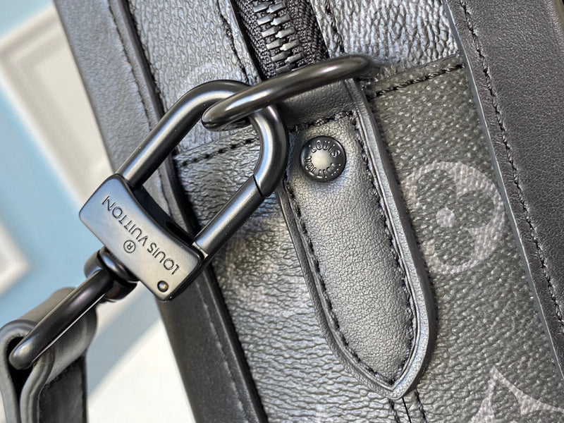 LOV2 Bags - Luxurious Bags  2753