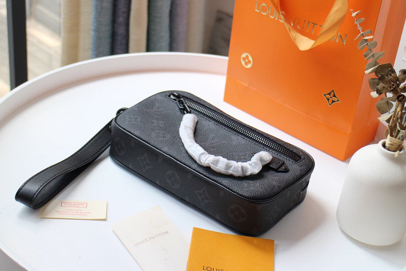 LOV2 Bags - Luxurious Bags  1776