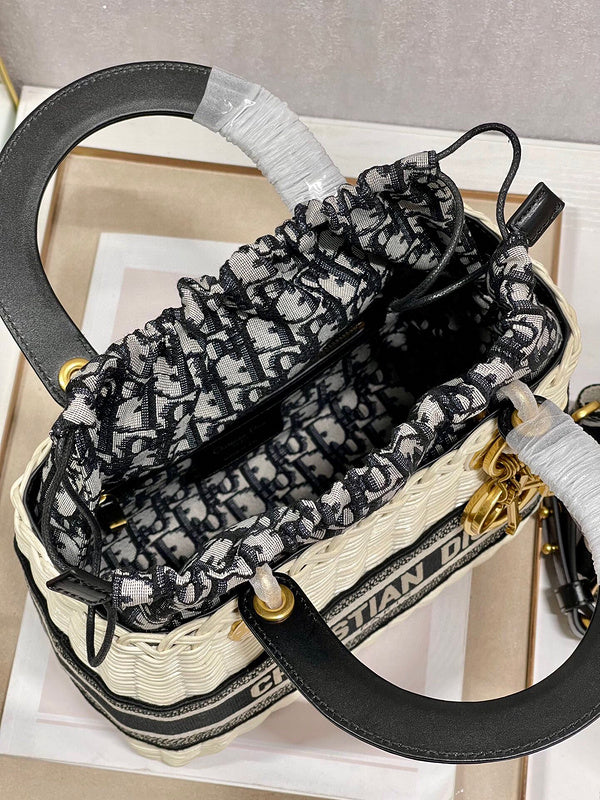 ELE - Dir Bags - 1398