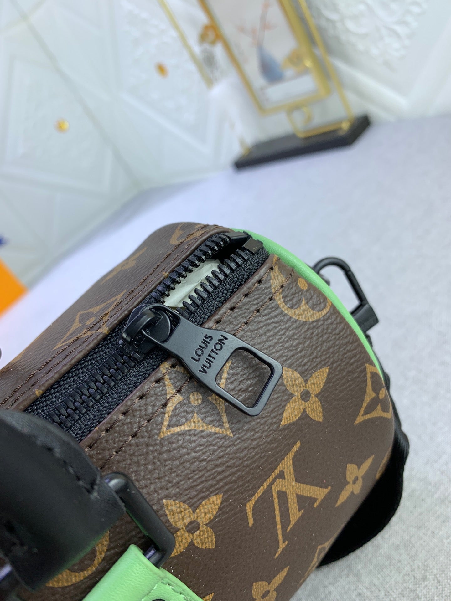 EN - Luxury Bags LUV 794