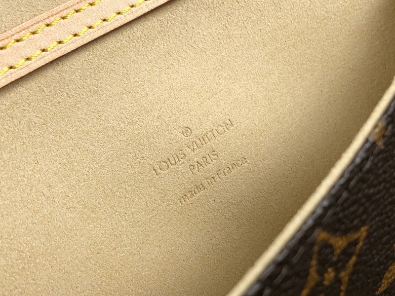 LOV2 Bags - Luxurious Bags  1910