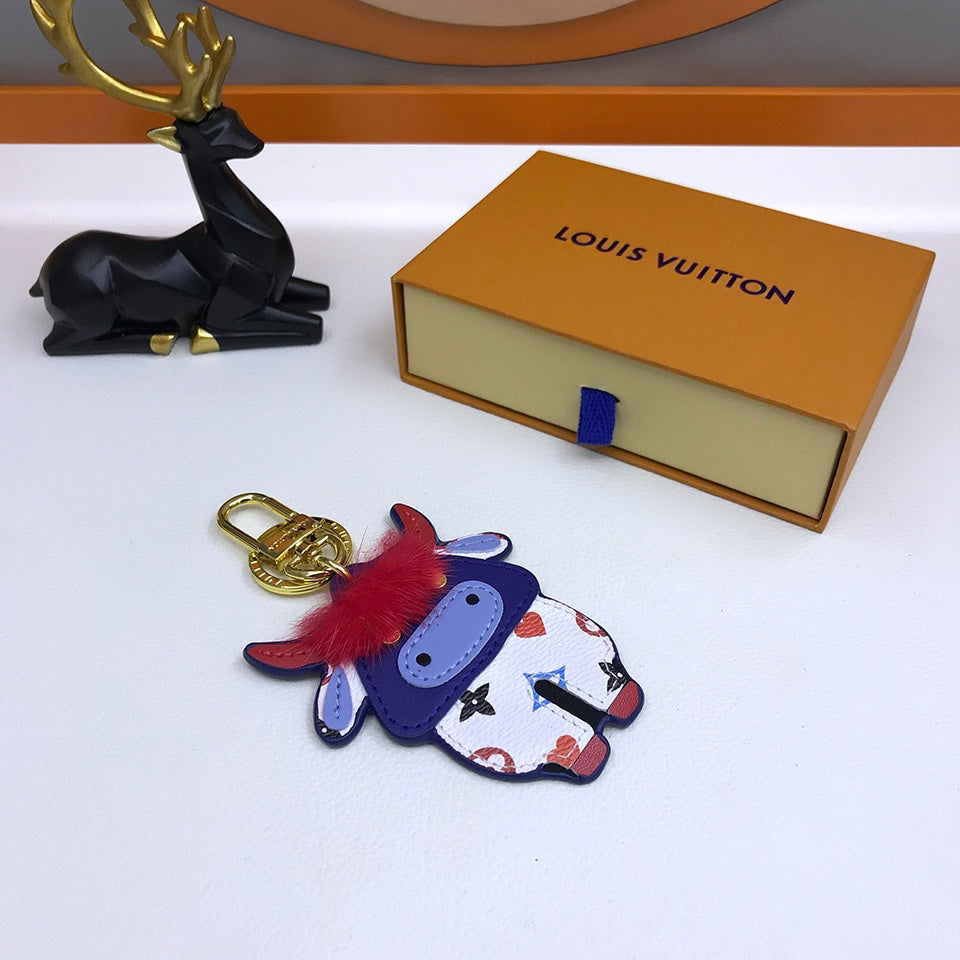 EN - Lux Keychains LUV 083