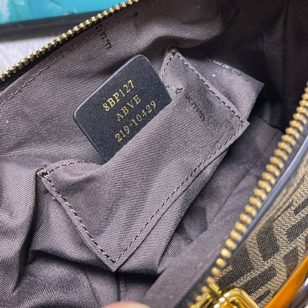EN - New Lux Bags FEI 262