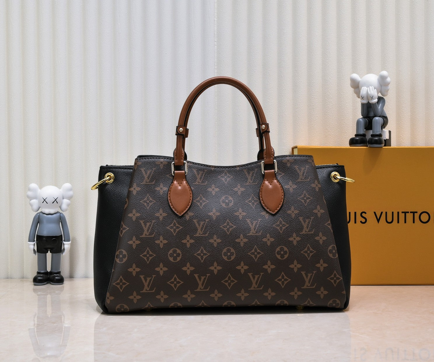 EN - Luxury Bags LUV 849