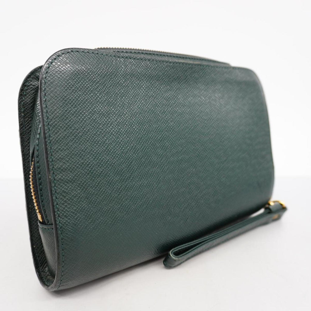 Louis Vuitton Taiga  Leather Clutch Bag ()
