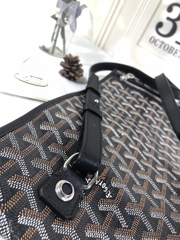 ELE - GOD Bags - 016