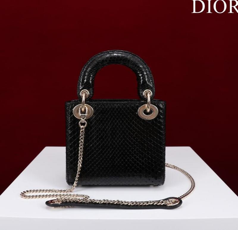 SAMCC - DOR Bags - 103