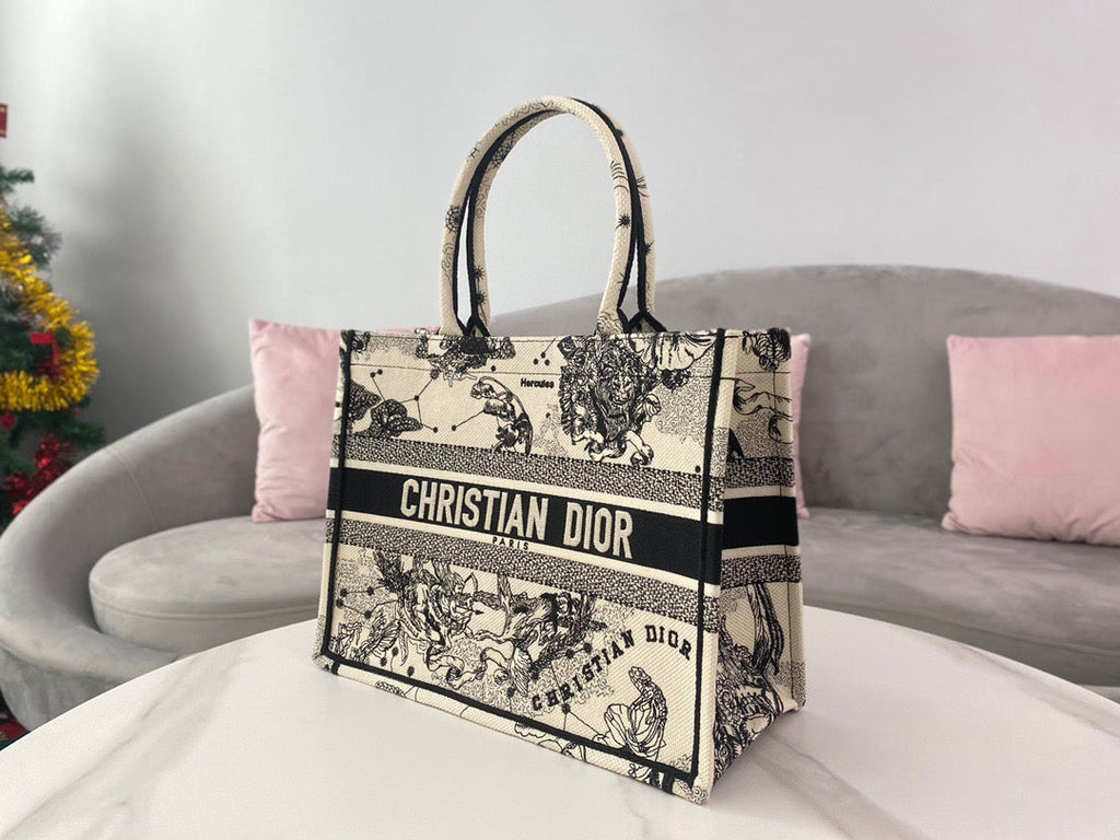 GLAMI MeGLAMIum Book Tote White Multicolor , For Women, WomenÃ¢â‚¬â„¢s Handbags 14in/36cm CD M1296ZRHZ_M941