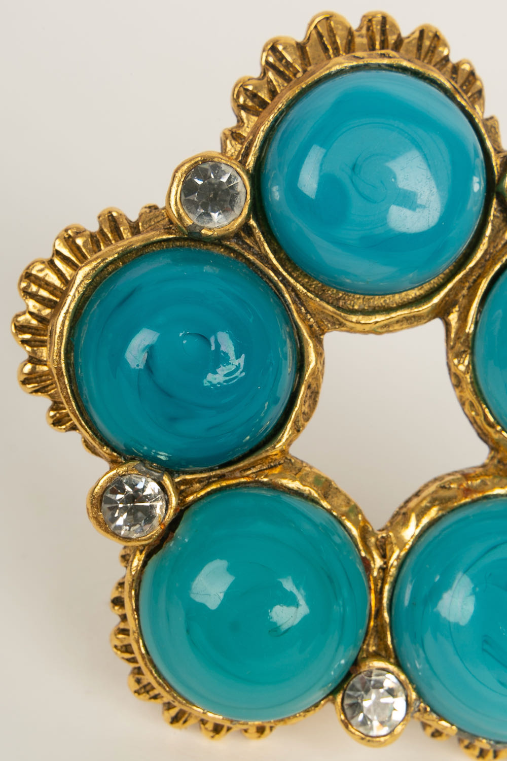 Broche Chanel