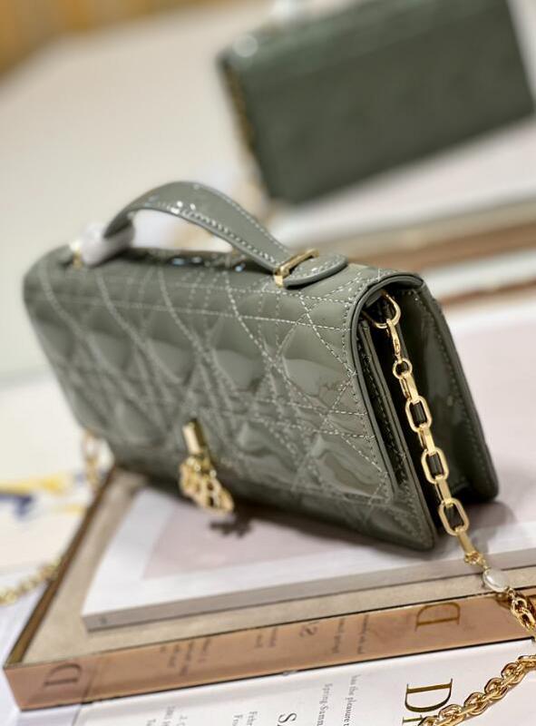 SAMCC - DOR Bags - 064