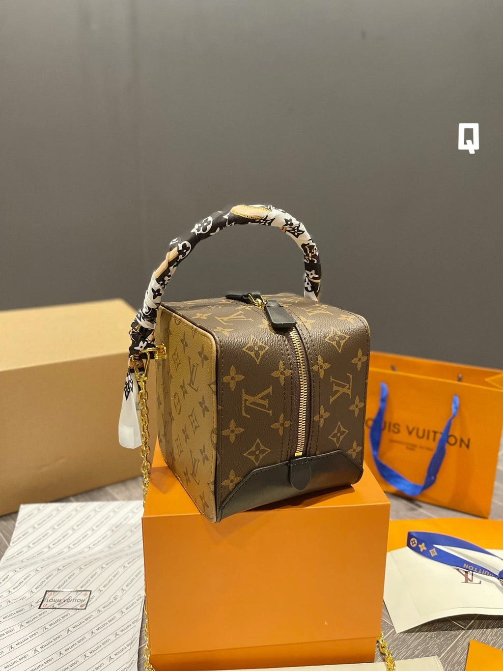 EN - New Lux Bags LUV 563