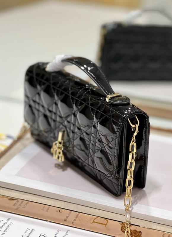 SAMCC - DOR Bags - 074