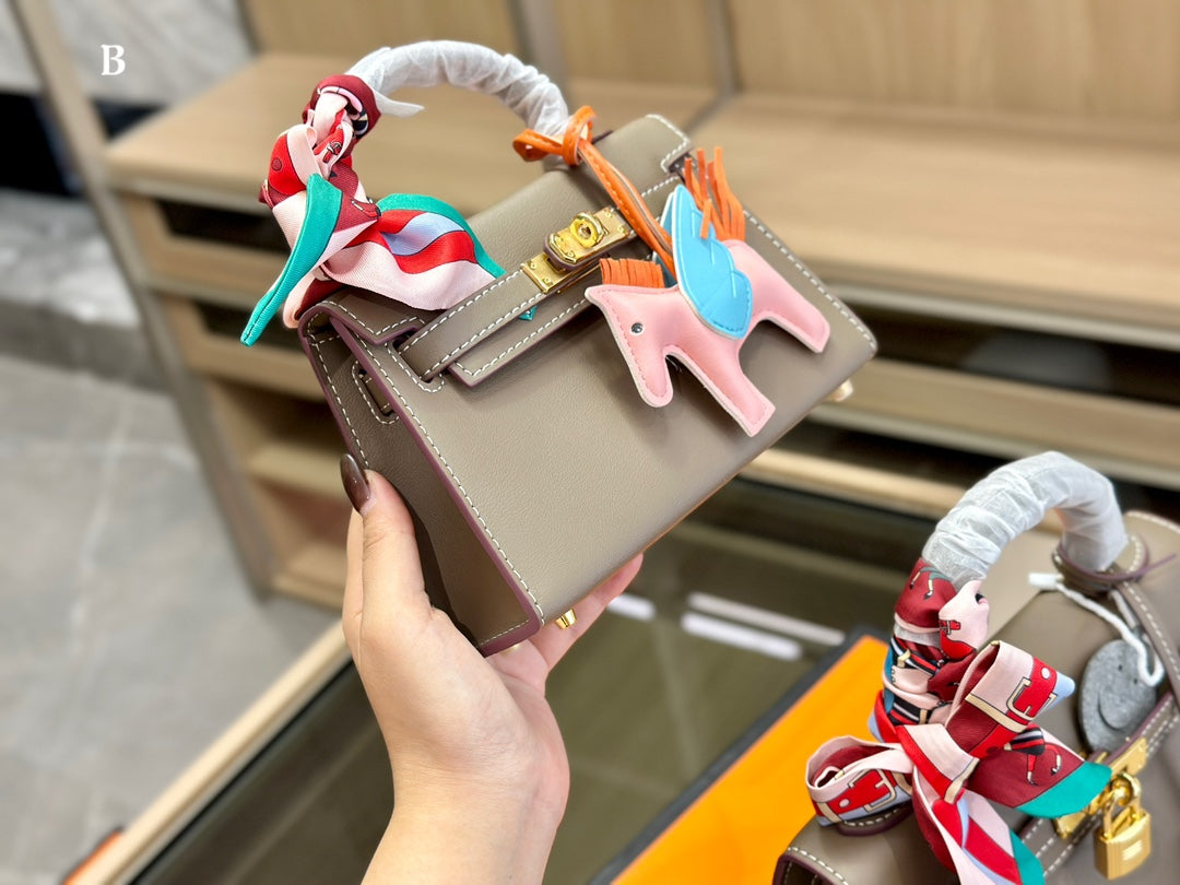 EN - New Arrival Bags HM 146