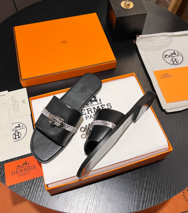 SAMC - HMS Women Shoes - 572
