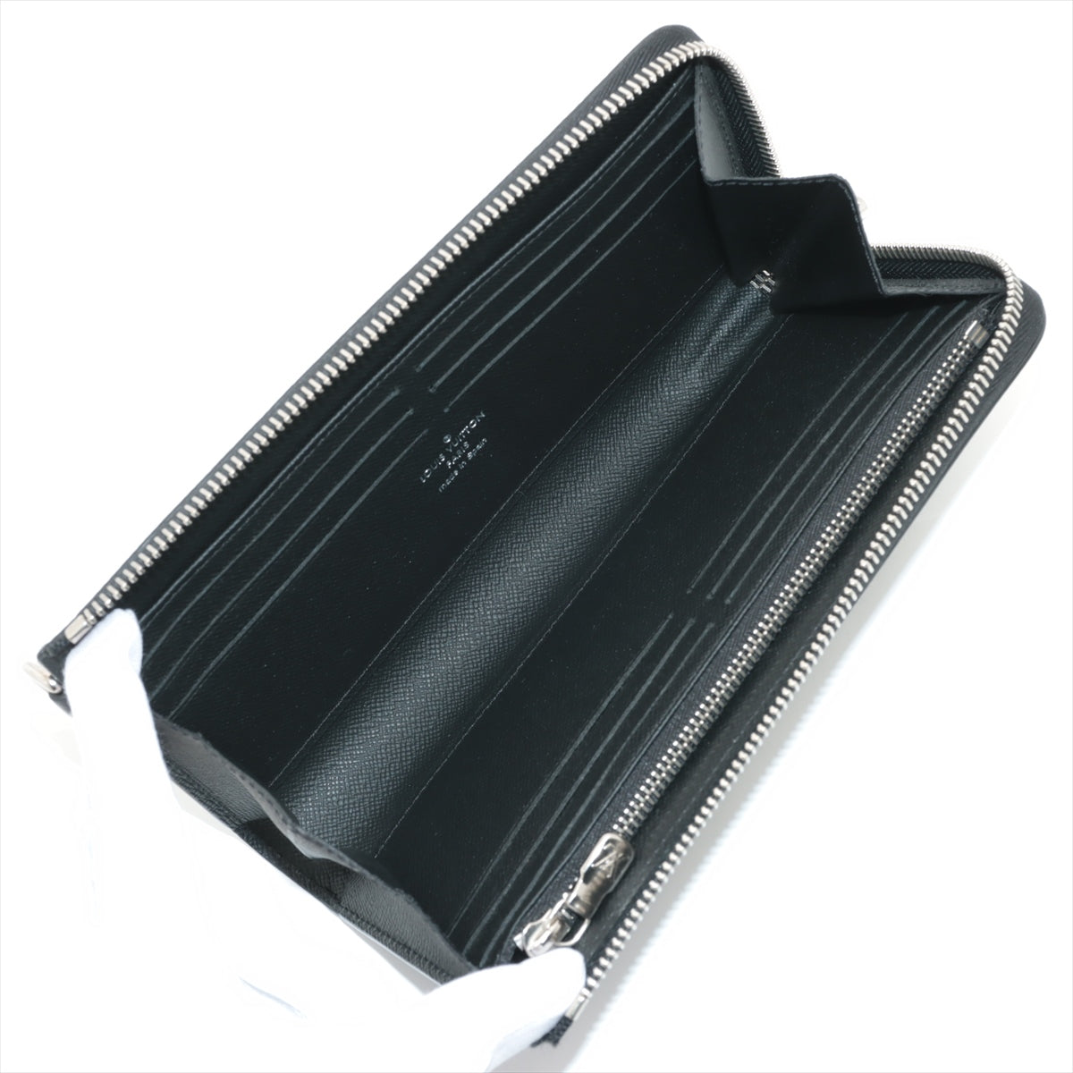 Louis Vuitton Taiga Zippy Dragon M69409 Black Long   Wallet
