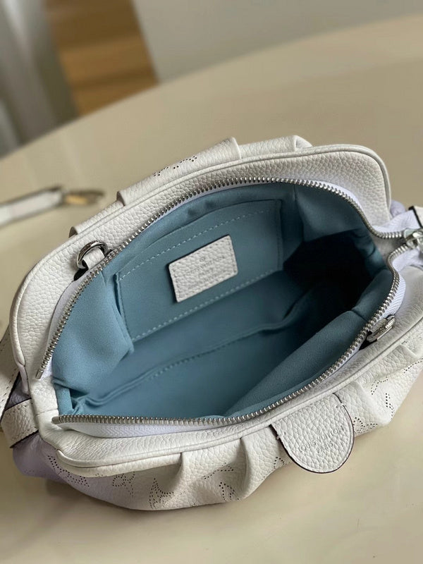 LOV2 Bags - Luxurious Bags  930