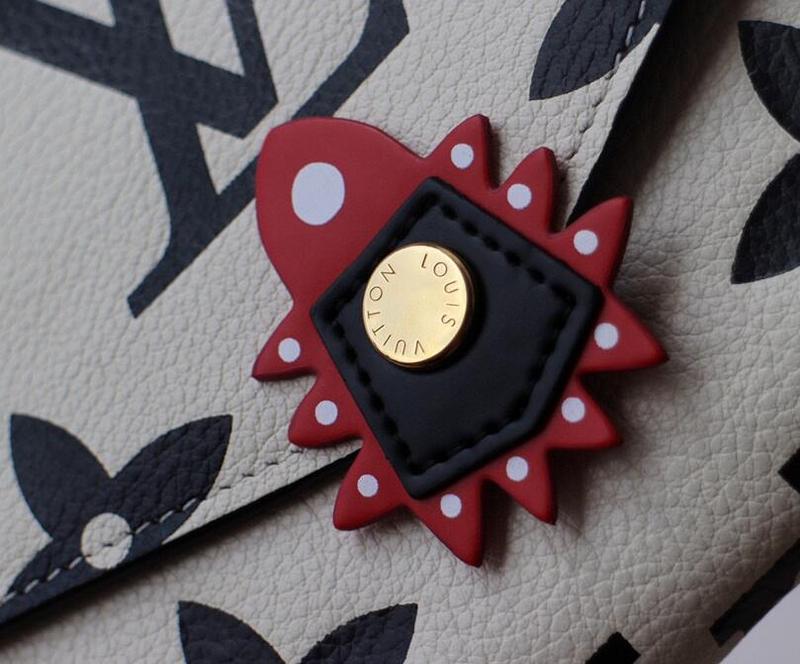 SAMC - Mix Wallets - 029