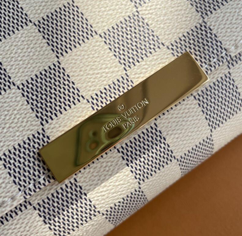 SAMC - LOV Bags - 1911