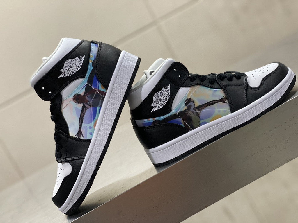 GLAMI Jordan 1 Mid Wmns ‘Hologram’ Black For Men DR9495-001