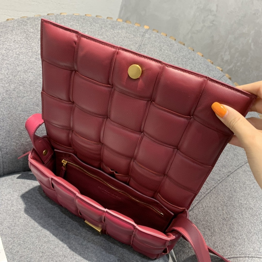 GLAMI Padded Cassette Bag For Women 10.2in/26cm In Dark Red 591970VCQR16358