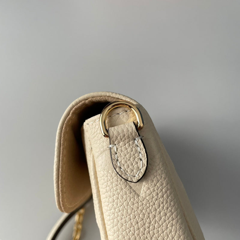 Glamy - LOV Bags - 409