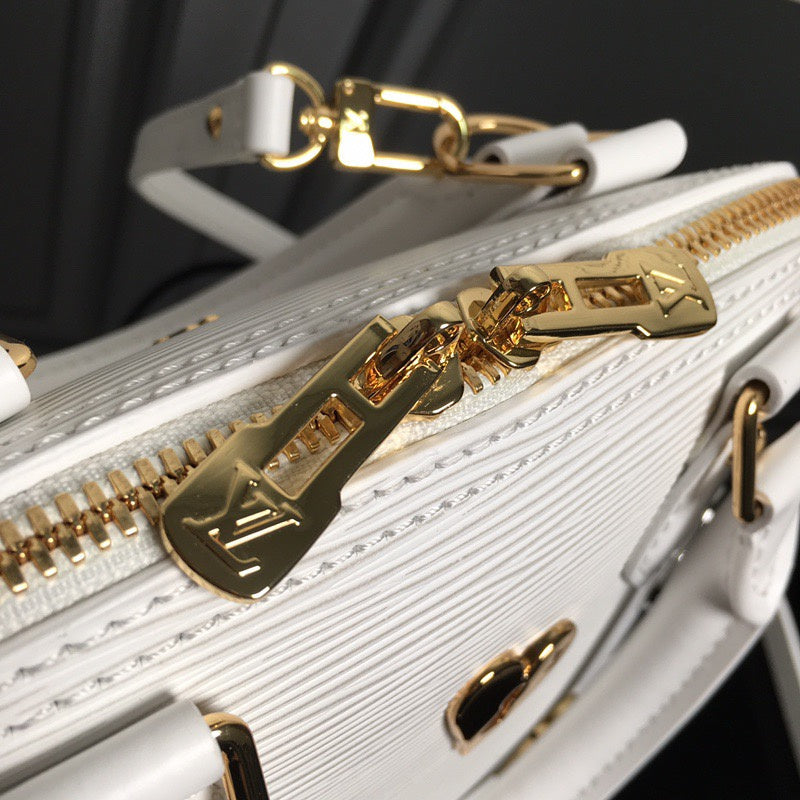 LOV2 Bags - Luxurious Bags  1972