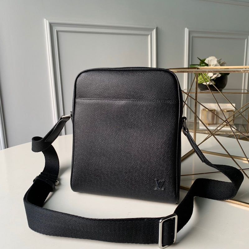 LOV2 Bags - Luxurious Bags  1554