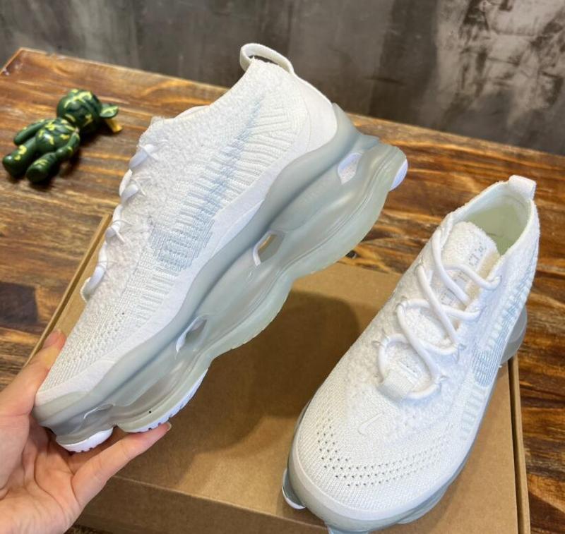 SAMC - NKE Shoes - 511