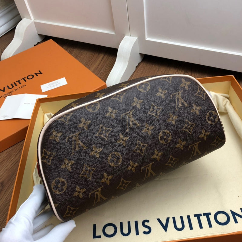LOV2 Bags - Luxurious Bags  1920