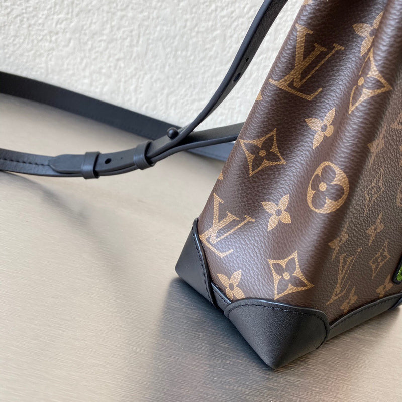 LOV2 Bags - Luxurious Bags  1509