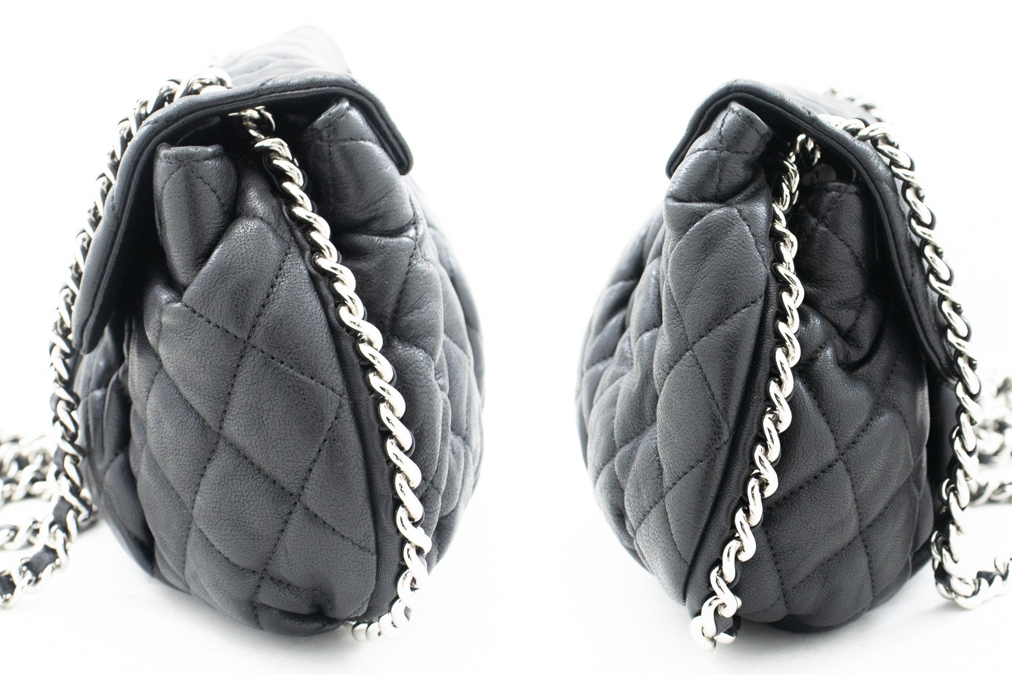CHANEL Chain Around Shoulder Bag Crossbody Black Calfskin Leather k16