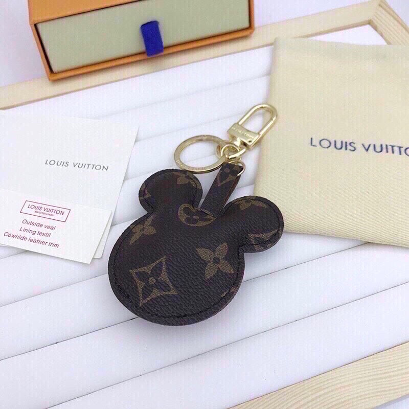 EN - Lux Keychains LUV 055