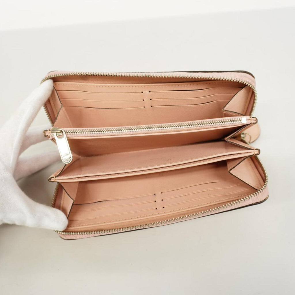 Louis Vuitton Zippy  Leather Wallet  ()