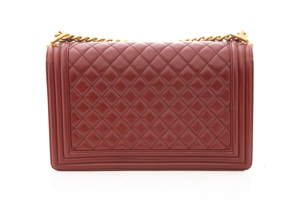 Chanel 2018 Red Medium Boy Bag Handbag