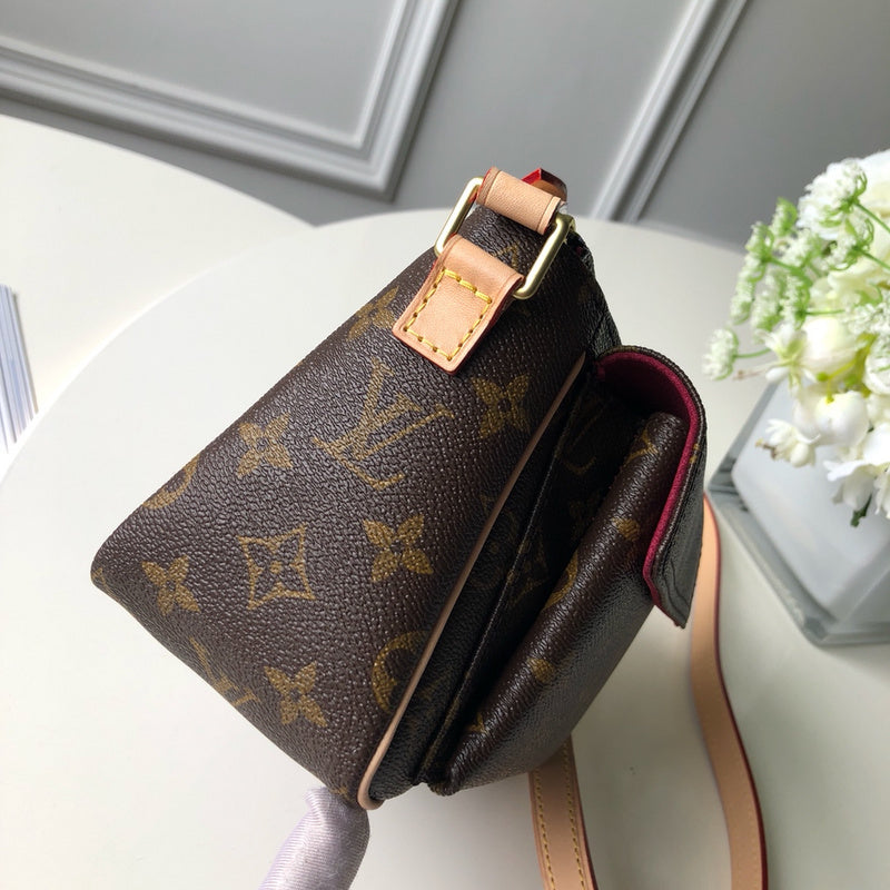 LOV2 Bags - Luxurious Bags  2615