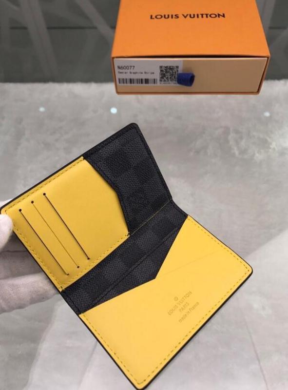 SAMC - Mix Wallets - 008