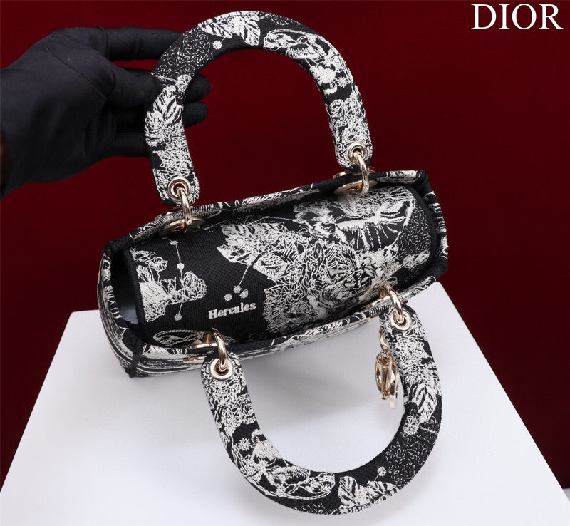ELE - Dir Bags - 1716