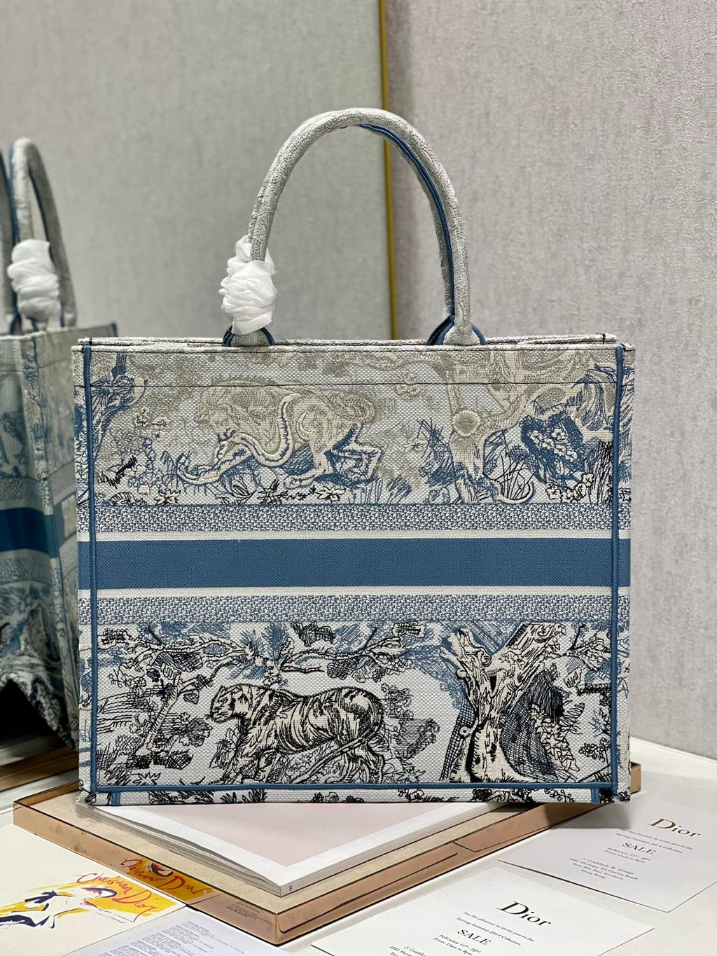 GLAMI Large Book Tote Bag Blue For Women 42cm/16in CD