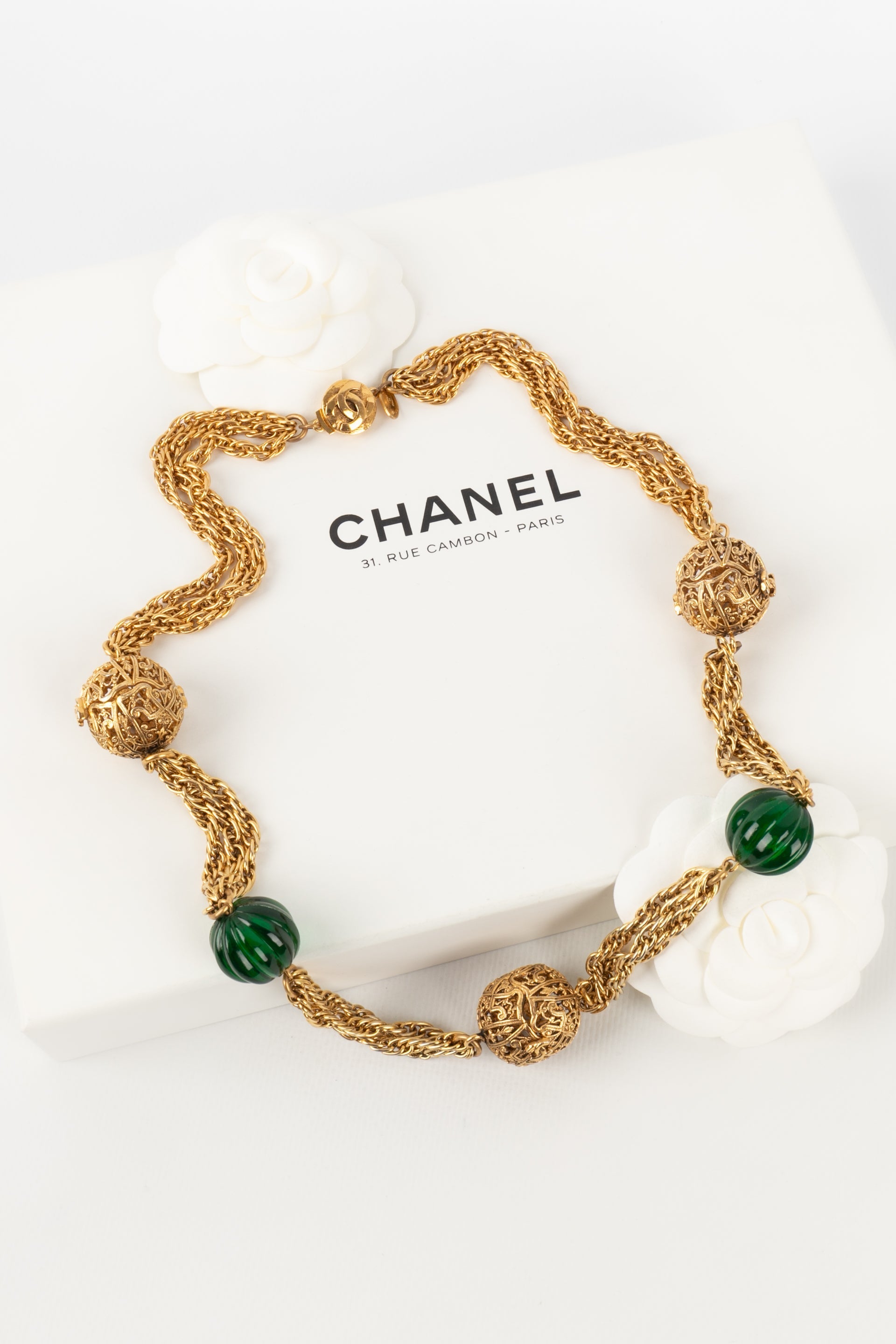 Collier dorÃƒÆ’Ã‚Â© Chanel 1984