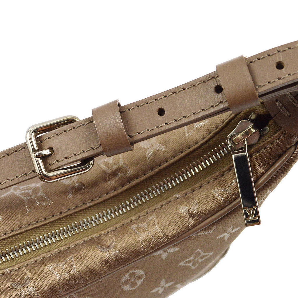 Louis Vuitton 2001 Beige Monogram Satin Little Boulogne Handbag M92143