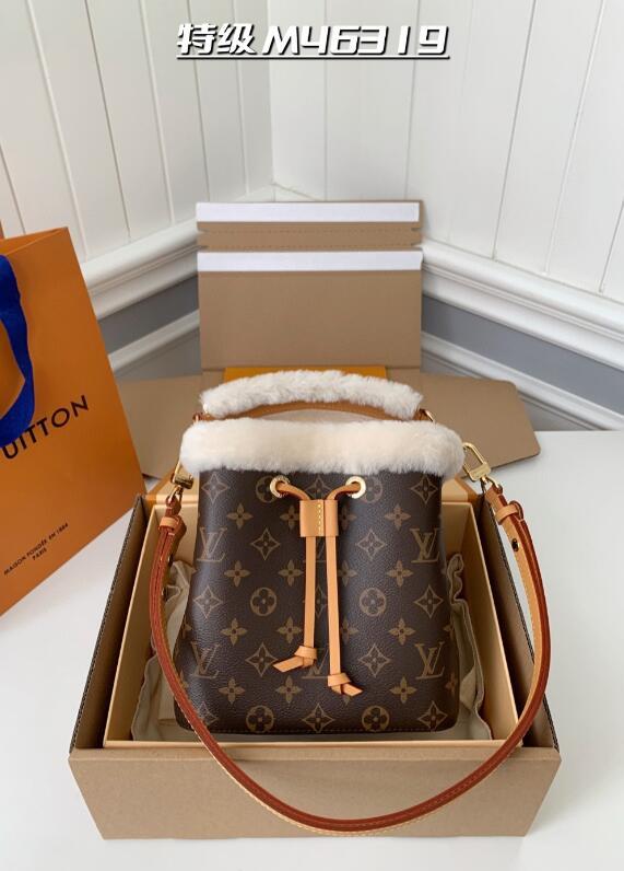 SAMC - LOV Bags - 1401