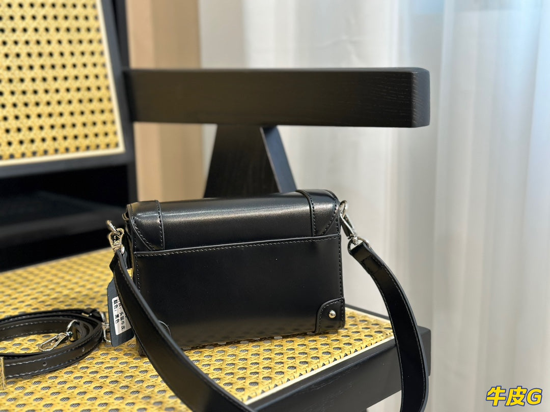 EN - Luxury Bags SLY 296