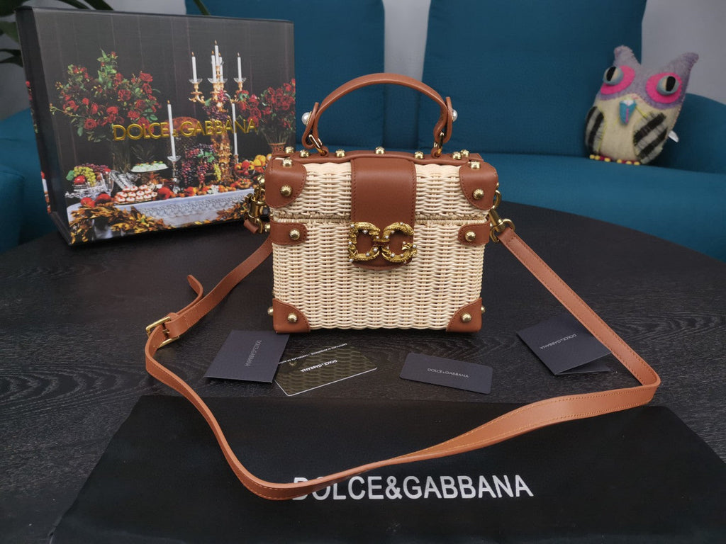GLAMI Amore Wicker Top Handle Box Bag Beige For Women 7.9in/20cm GLAMI 0400015630447