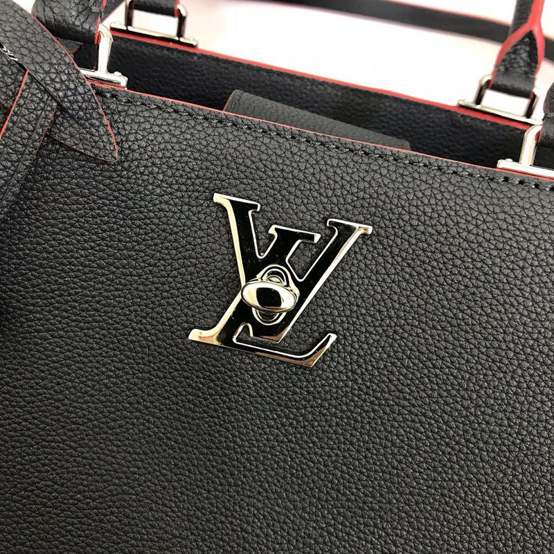 LOV2 Bags - Luxurious Bags  2051
