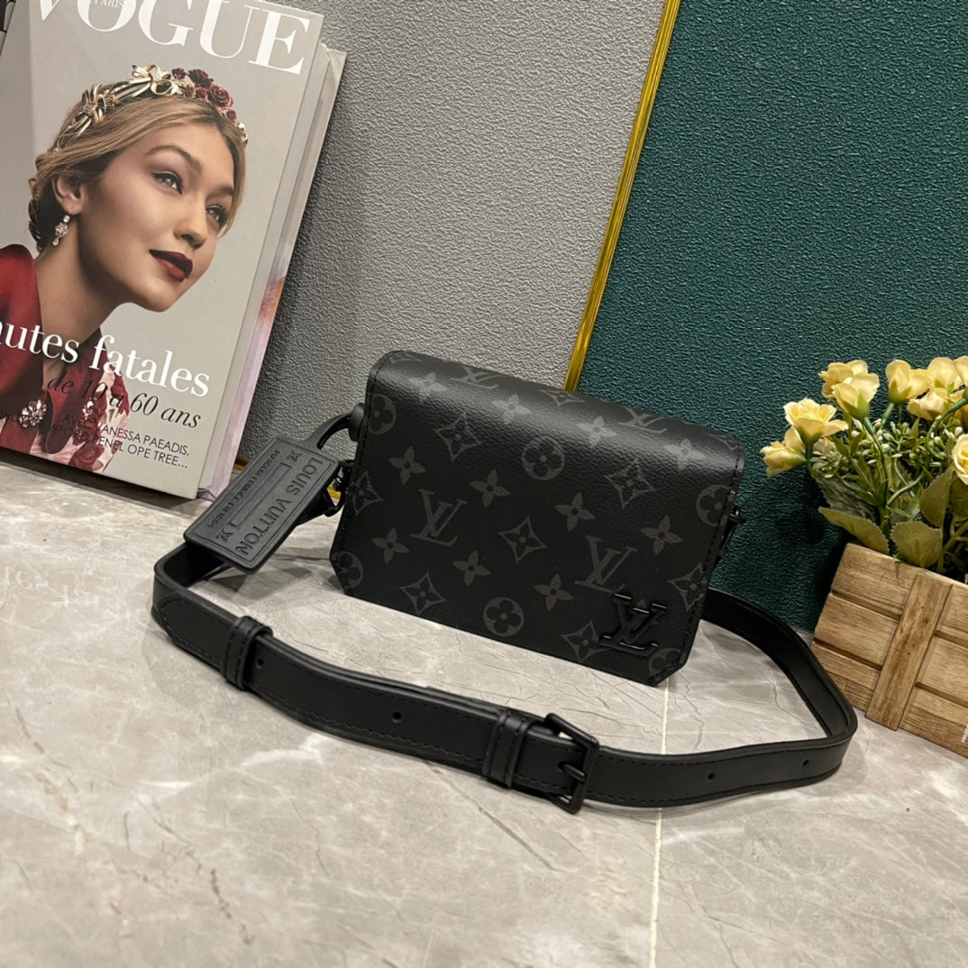 EN - Luxury Bags LUV 868