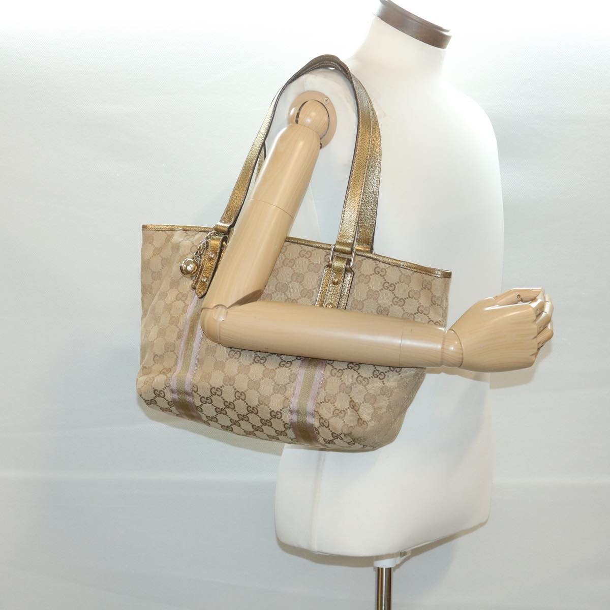 GUCCI GG Canvas Tote Bag Beige Gold 137396 ac1626