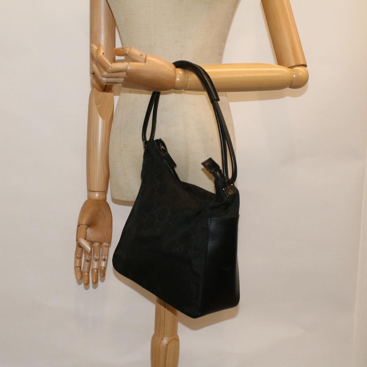GUCCI GG Canvas Shoulder Bag Nylon Black 001 3766 3444 ac2275