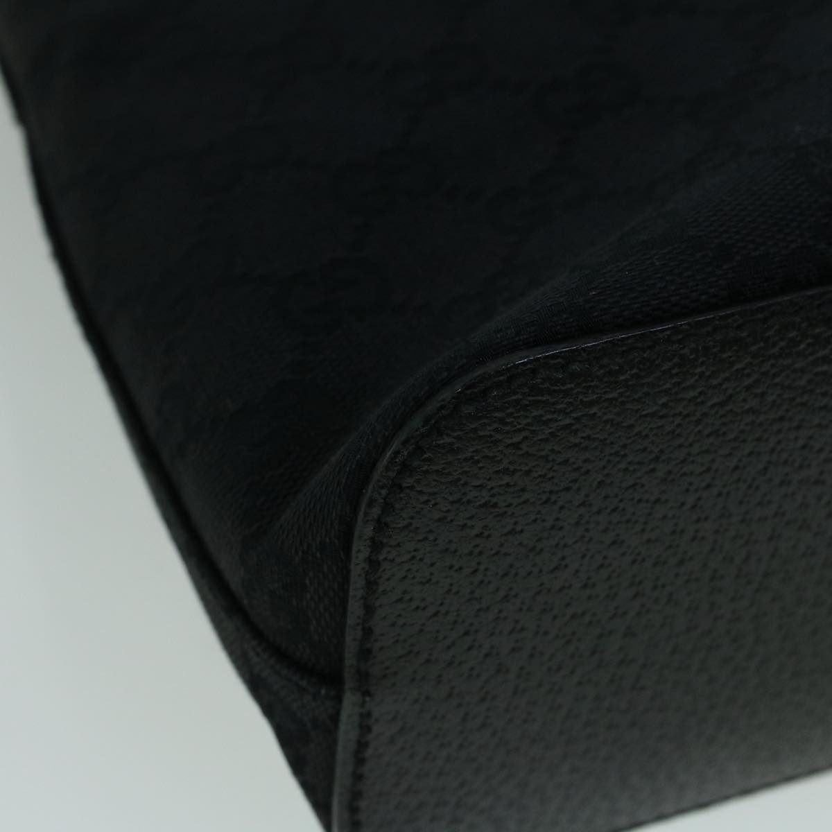 GUCCI GG Canvas Shoulder Bag Black 115002 ac2280