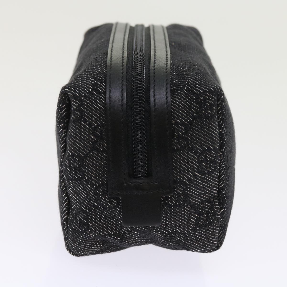 GUCCI GG Canvas Pouch Black 29595 ac2307