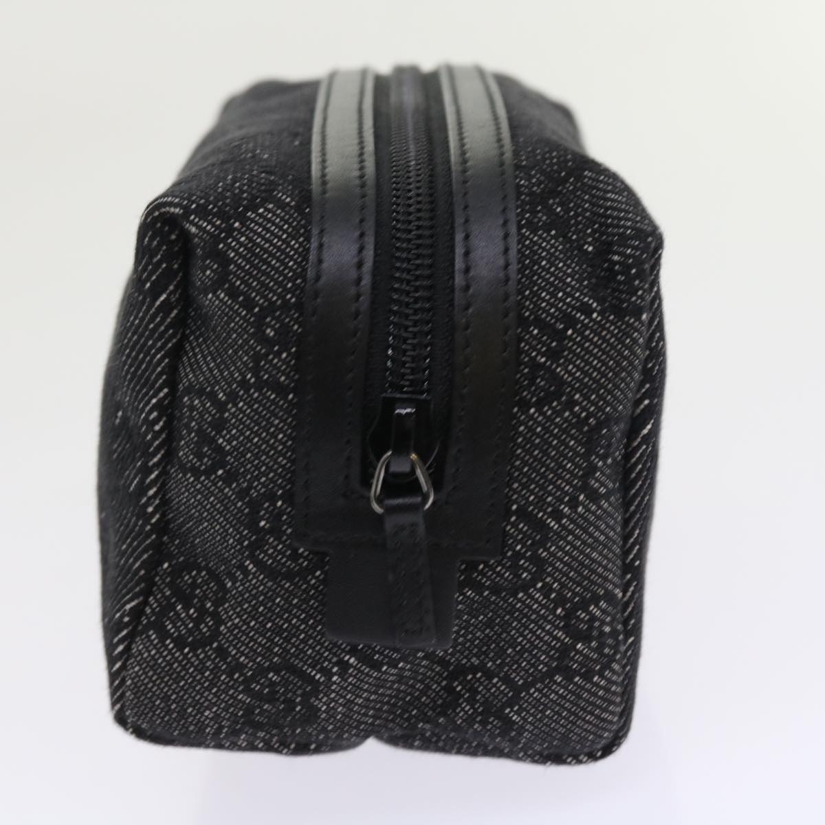 GUCCI GG Canvas Pouch Black 29595 ac2307